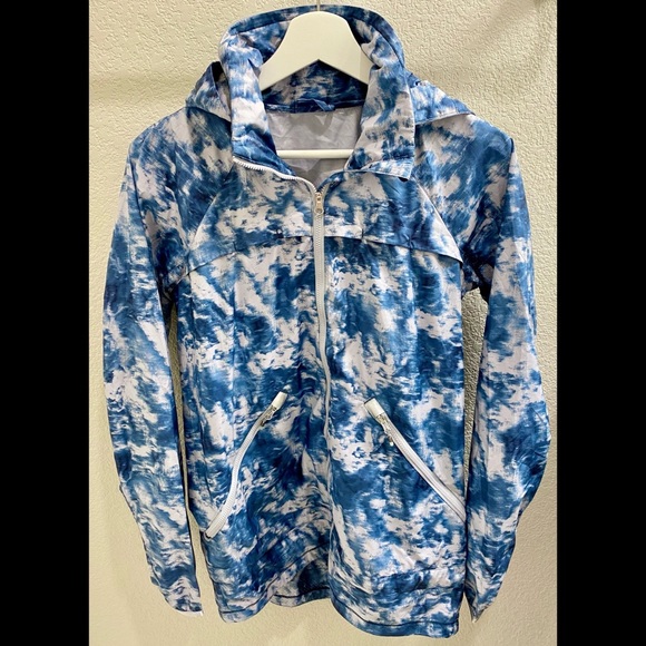 lululemon athletica Jackets & Blazers - Lululemon Miss Misty Jacket II - Size 4, Sea Side Silver Fox Alberta Lake